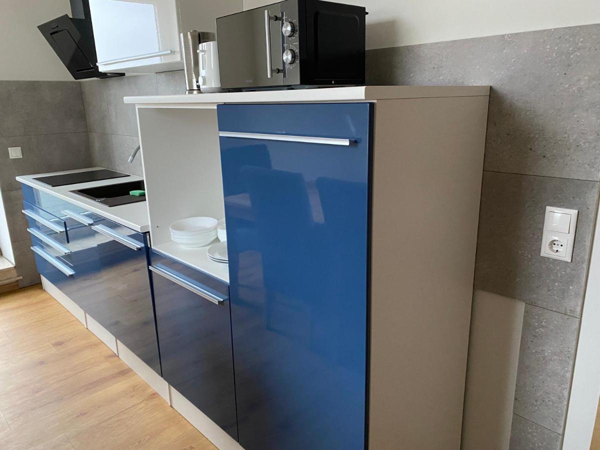 2 Raum Apartment Mit Terrasse, Hell Und Stilvoll Borna Exterior foto